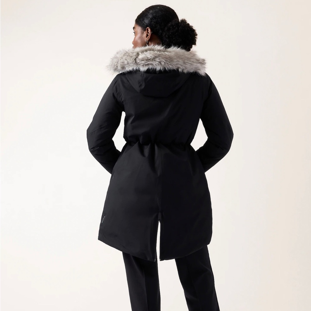 Athleta | Outbound Parka NWOT L Black